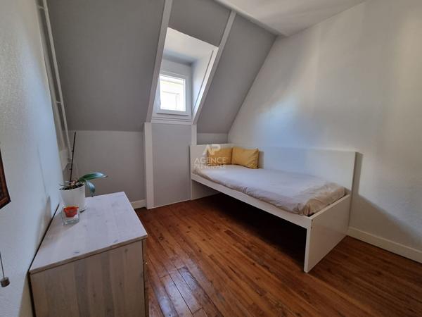 Appartement Pontoise 3 pièces de 60.99 m2

Loyer 990 €/mois charges comprises **

- Ref : MG10461