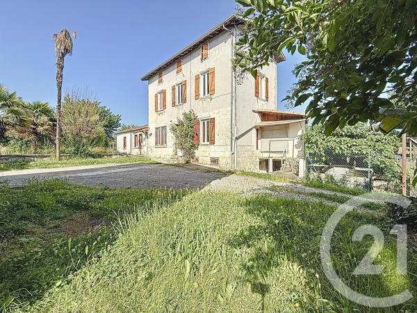 Maison à vendre  6 pièces - 155 m2 LORP SENTARAILLE - 09