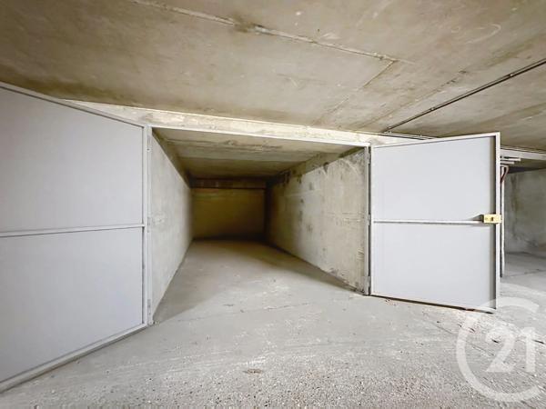Parking à vendre  19,80 m 2   PARIS  - 75015
