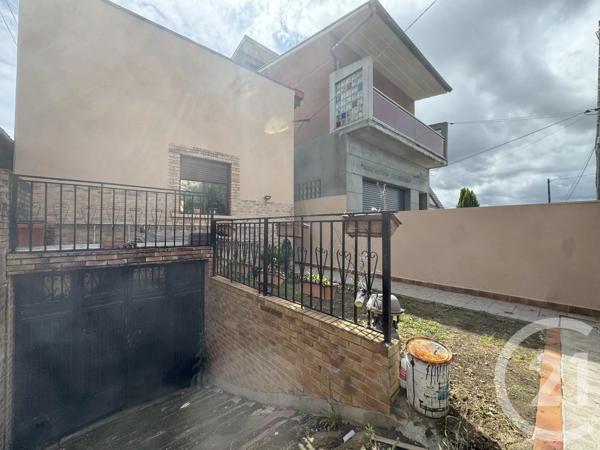 Immeuble à vendre  150 m 2   ARGENTEUIL  - 95