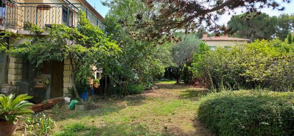 Maison Bagnols Sur Ceze 7 pièce(s) 134 m2