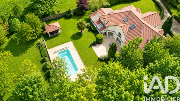 Maison à vendre 10 pièces 600 m² Soisy-sur-Seine