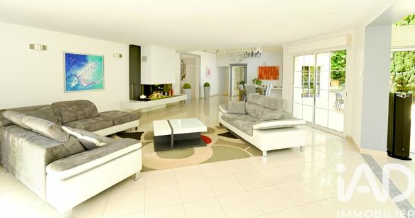 Maison à vendre 10 pièces 600 m² Soisy-sur-Seine