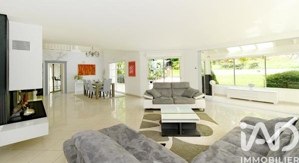 Maison à vendre 10 pièces 600 m² Soisy-sur-Seine