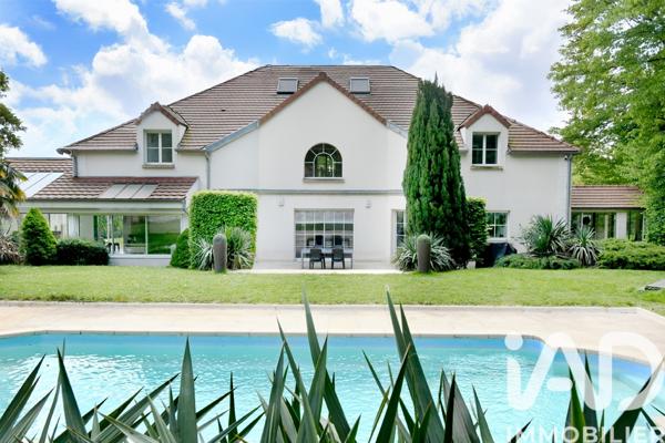 Maison à vendre 10 pièces 600 m² Soisy-sur-Seine