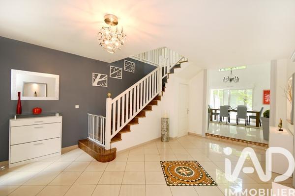 Maison à vendre 10 pièces 600 m² Soisy-sur-Seine