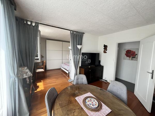 Appartement 3 pièces en centre ville dans résidence tres calme