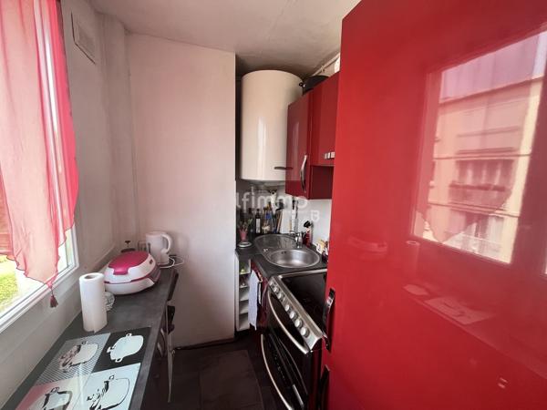 Appartement 3 pièces en centre ville dans résidence tres calme