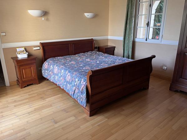 Maison 13 pièces - 400 m²