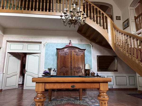 Maison 13 pièces - 400 m²