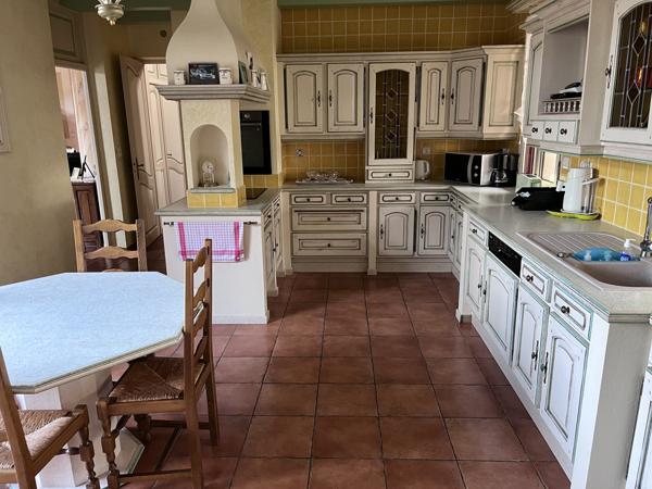 Maison 13 pièces - 400 m²