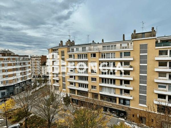 À vendre Appartement 3 pièces 69 m² - Lille 59800