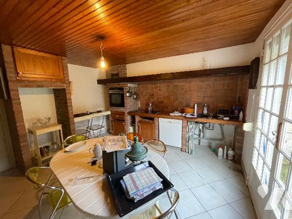 Ravissante maison pleine de charme, de 5 pièces principales à 15 minutes d'AMIENS