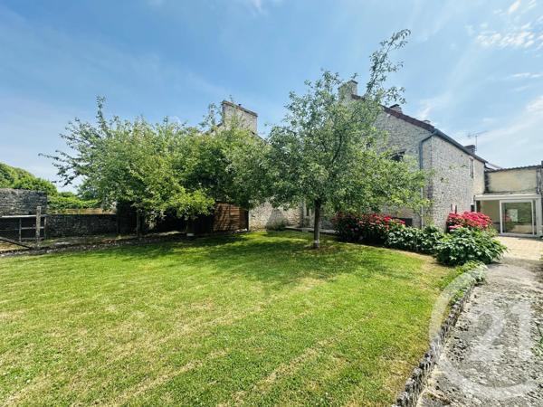 Maison à vendre  5 pièces - 117,80 m 2   ECOUCHE LES VALLEES  - 61