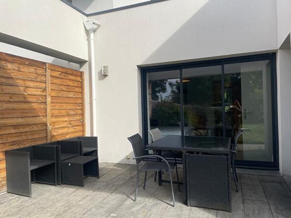 A louer à Saint Avé, Maison contemporaine meublée 4 pièces de 94.85 m2