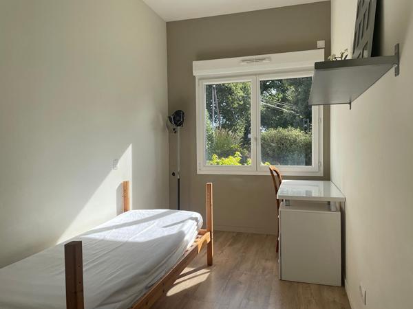 A louer à Saint Avé, Maison contemporaine meublée 4 pièces de 94.85 m2
