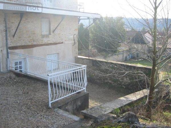 Appartement à louer à Ambérieu-en-Bugey dans l'Ain (01500), ref : LA2927-01032