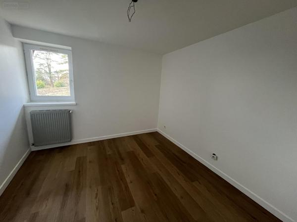 Appartement à louer à Ambérieu-en-Bugey dans l'Ain (01500), ref : LA2927-01032