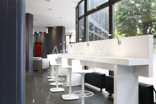 Bureaux à louer à Tourcoing dans la Tour Mercure avec parking sécurisé