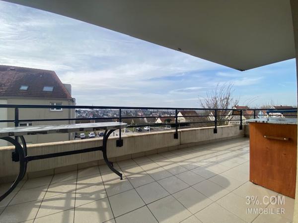 3%COM Bel appartement F4 avec terrasse et grand garage  Hochfelden (67270)