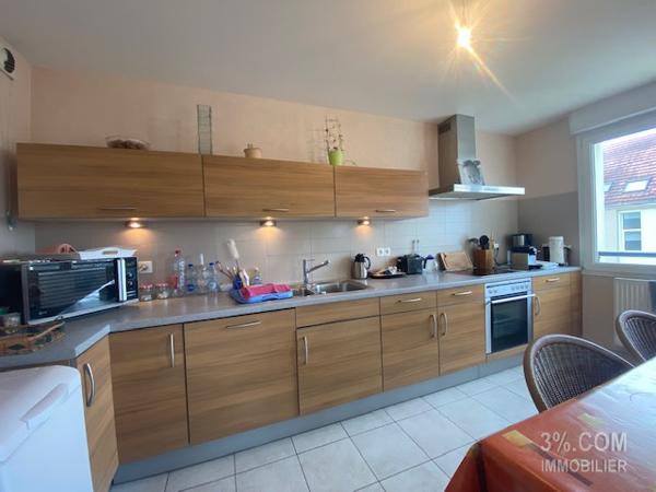 3%COM Bel appartement F4 avec terrasse et grand garage  Hochfelden (67270)