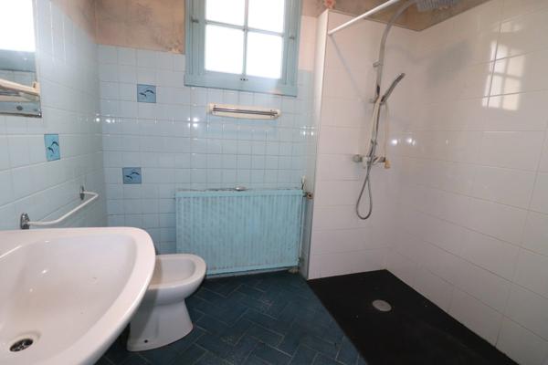 Maison à vendre 5 pièces BRESDON (17) sur une parcelle de 7950m²