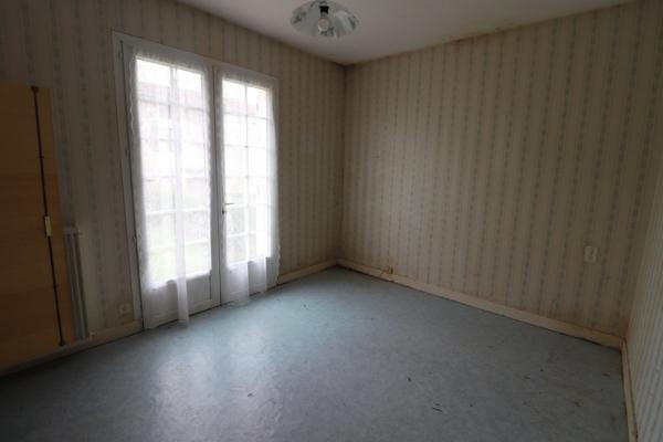 Maison à vendre 5 pièces BRESDON (17) sur une parcelle de 7950m²