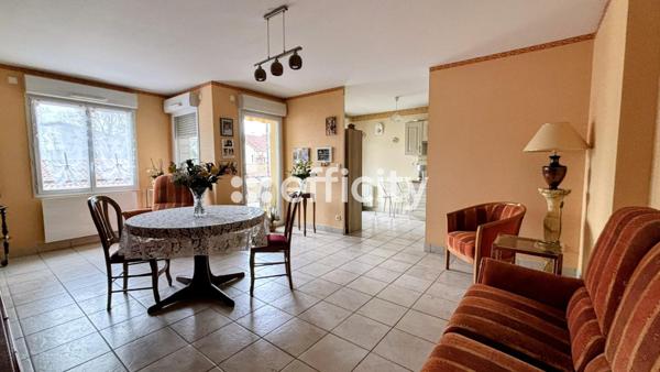Appartement 4 pièces - 90 m² Exclusivité efficity