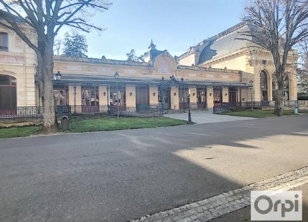 Appartement à louer    3 pièces • 81,75 m2 Néris-les-Bains