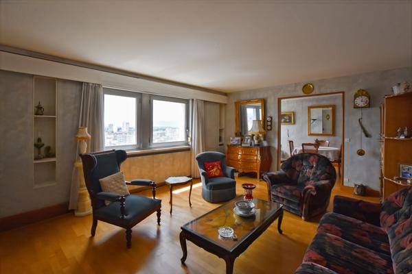 À vendre - Appartement T5 - 105 m² -  Centre-ville - 129 000 €