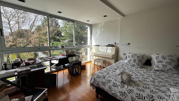 Demeure de prestige à Enghien-les-bains 1 760 000 € **  - Référence  1578