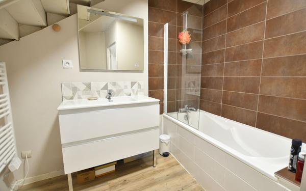 Appartement à vendre    2 pièces • 69,50 m2 Francheville