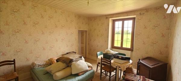 CHASSEY LES MONTBOZON : Maison ancienne sur 762 m² de terrain