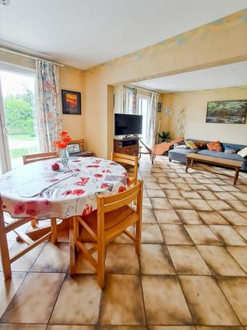 Maison Chalons En Champagne 6 pièce(s) 110 m2 Secteur prisé