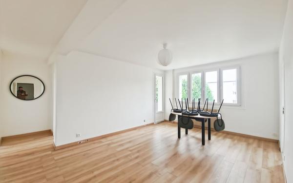 Appartement à louer    4 pièces • 68,19 m2 Saint-Jean-de-la-Ruelle