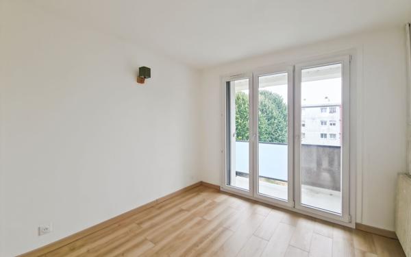 Appartement à louer    4 pièces • 68,19 m2 Saint-Jean-de-la-Ruelle