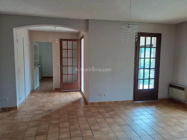 Location Maison 2 pièces 51 m2 à Salernes