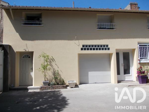 Location appartement 2 pièces 44 m² Vitry-sur-Seine
