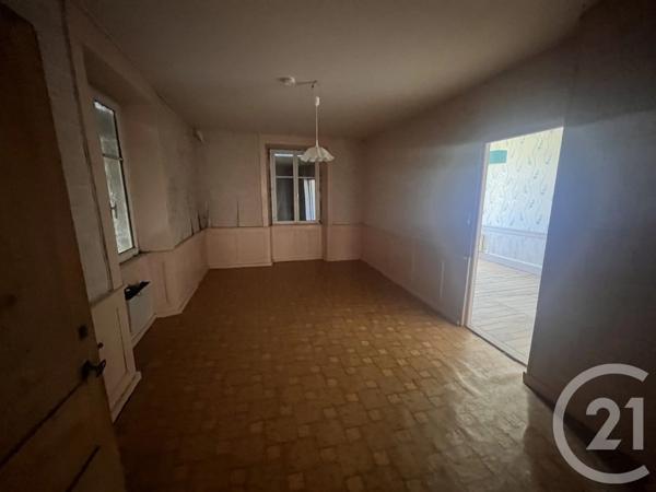 Appartement F1 à vendre  4 pièces - 82 m 2   ORCHAMPS VENNES  - 25