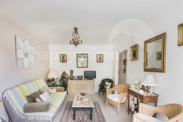 Appartement
                                                                                                                                                                                                                                                                                                                        2 pièce(s)                                                                                                                                                                                                          1 chambre(s)                                                                                                                                                                                                          48  m²