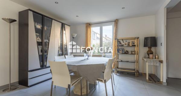 À vendre Maison 15 pièces 117.15 m² - Antony 92160