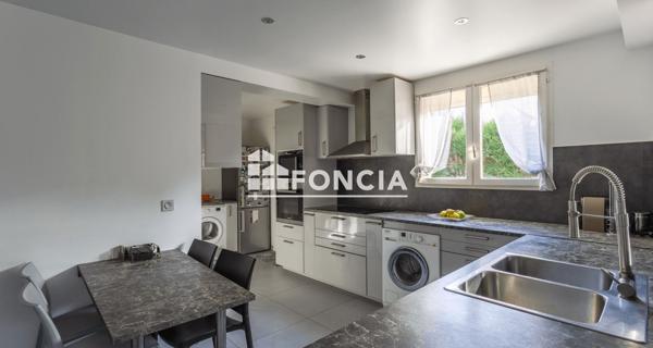 À vendre Maison 15 pièces 117.15 m² - Antony 92160