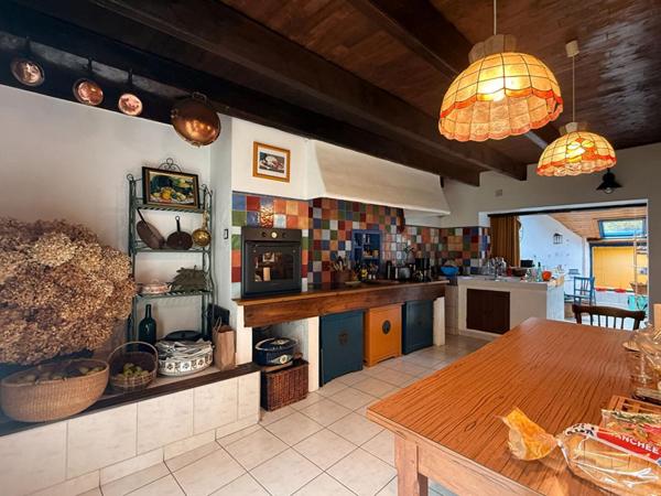 Maison bretonne en pierre de 90 m² , 4 pièces, à personnaliser selon vos envies, à 10 min en voiture du Port de Vannes (Ploeren)