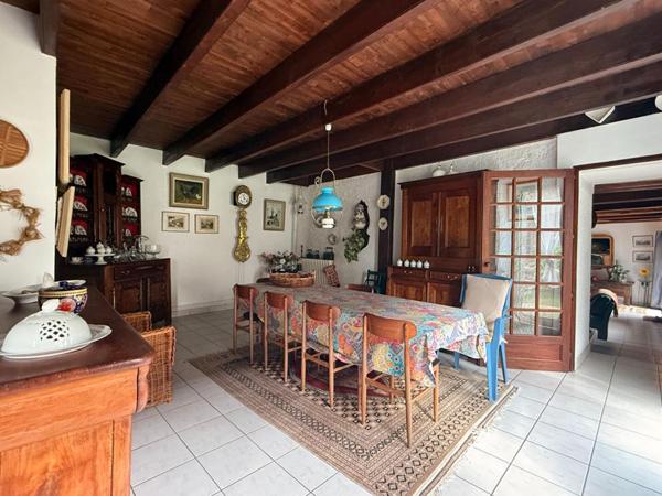 Maison bretonne en pierre de 90 m² , 4 pièces, à personnaliser selon vos envies, à 10 min en voiture du Port de Vannes (Ploeren)