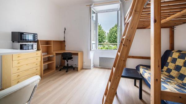 Nantes Centre, studio meublé avec vue Erdre