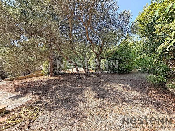 A vendre Maison à Aubagne 5 pièce(s) 120 m2 sur terrain de 5820m²
