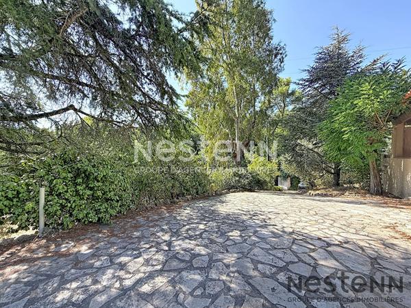 A vendre Maison à Aubagne 5 pièce(s) 120 m2 sur terrain de 5820m²