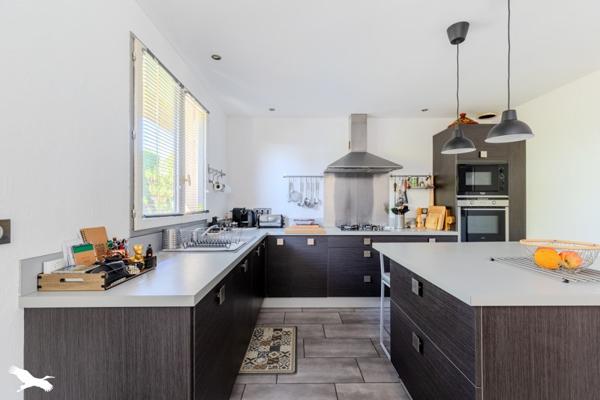 Maison à vendre 272 896 € Saint-Loubès 4 p 90 m² DPE D