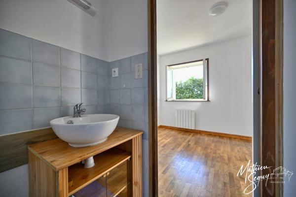 Appartement T2 de 45m² avec jardin de 84m² à Charbonnières