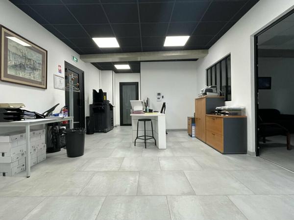 A LOUER - LE HAVRE / QUARTIER ST FRANCOIS—BUREAUX—220 m2